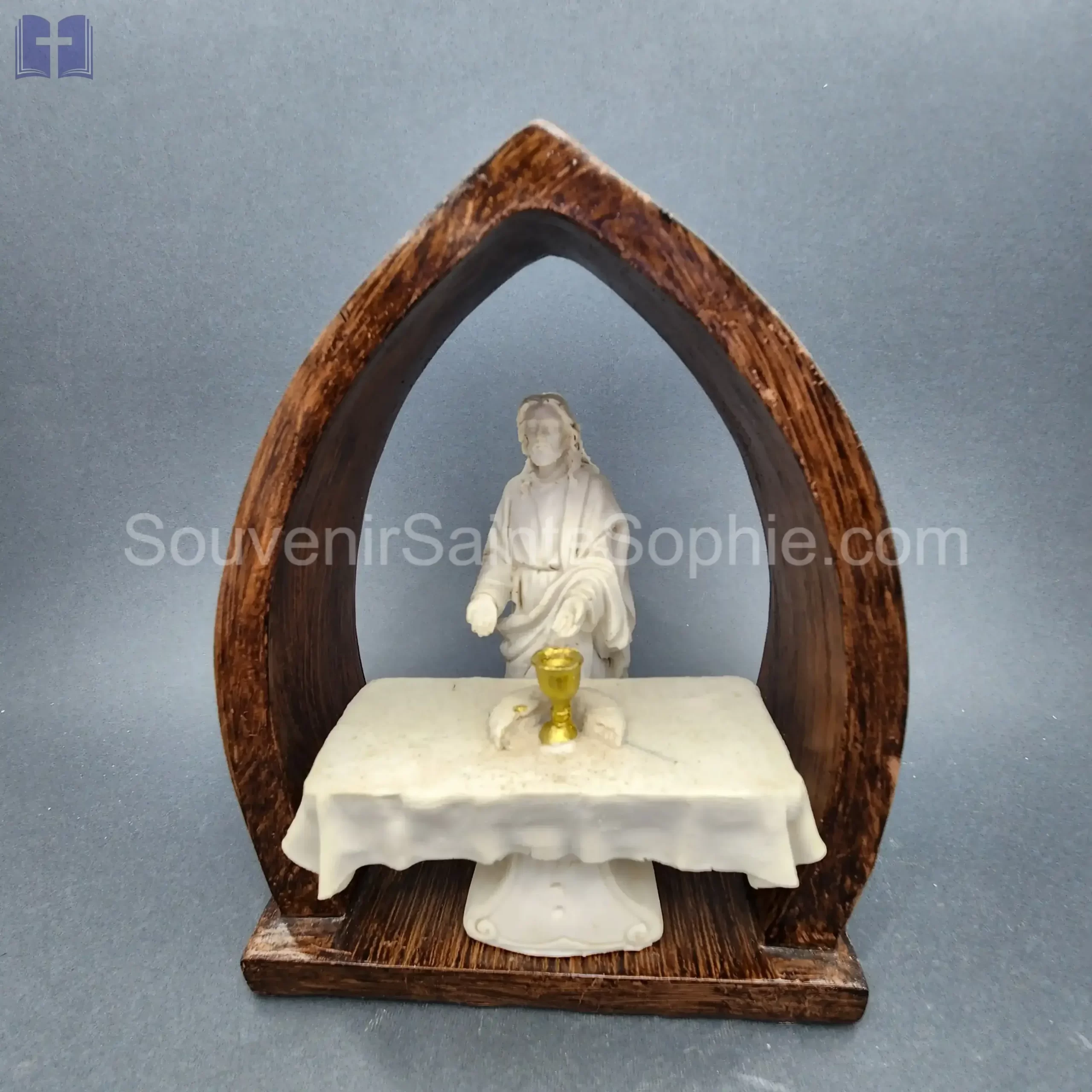 Jesus Behind Alter Size 21x17x9cm
