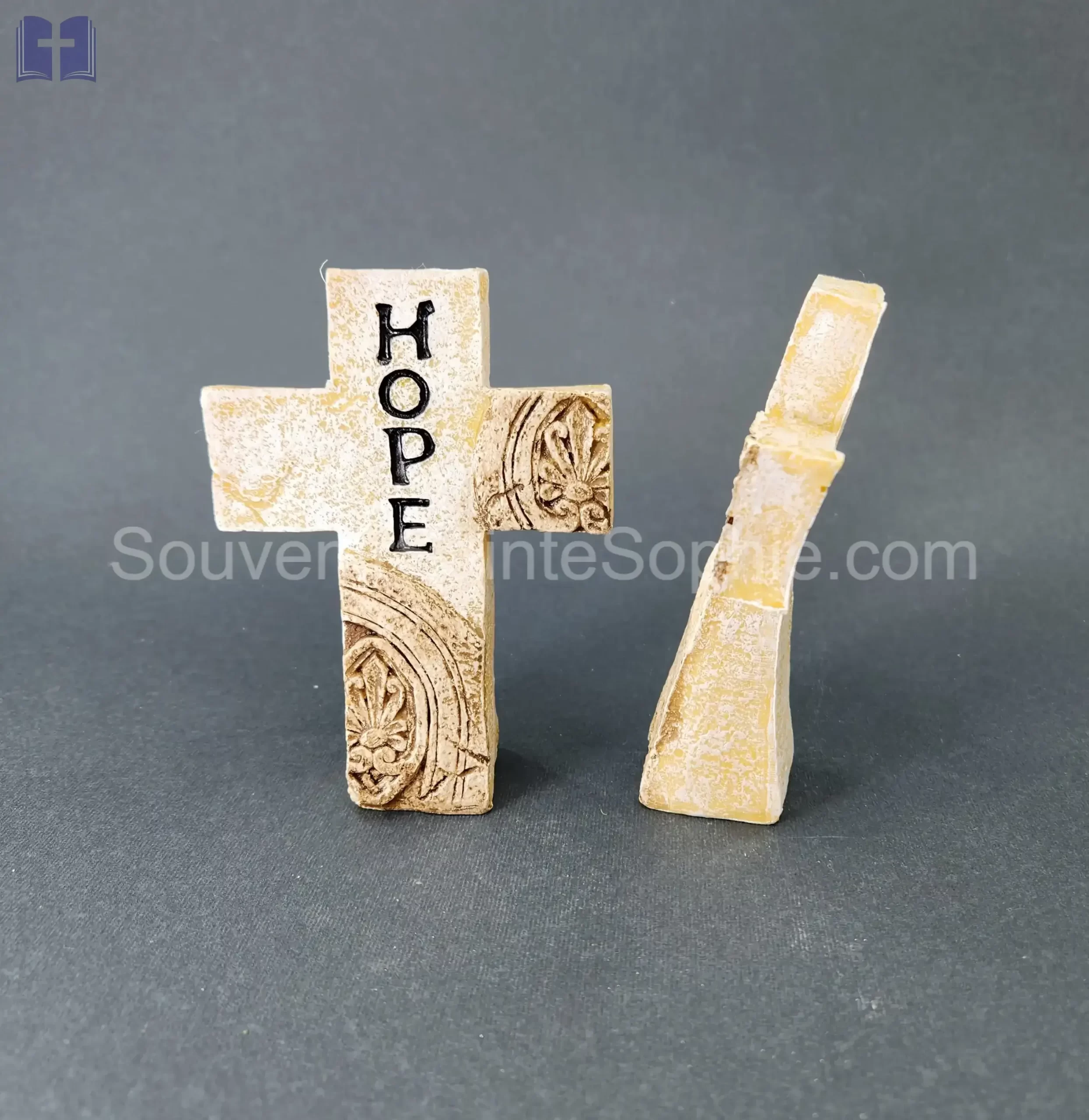 Cross Rock Hope Size 12x8.5x3.5cm