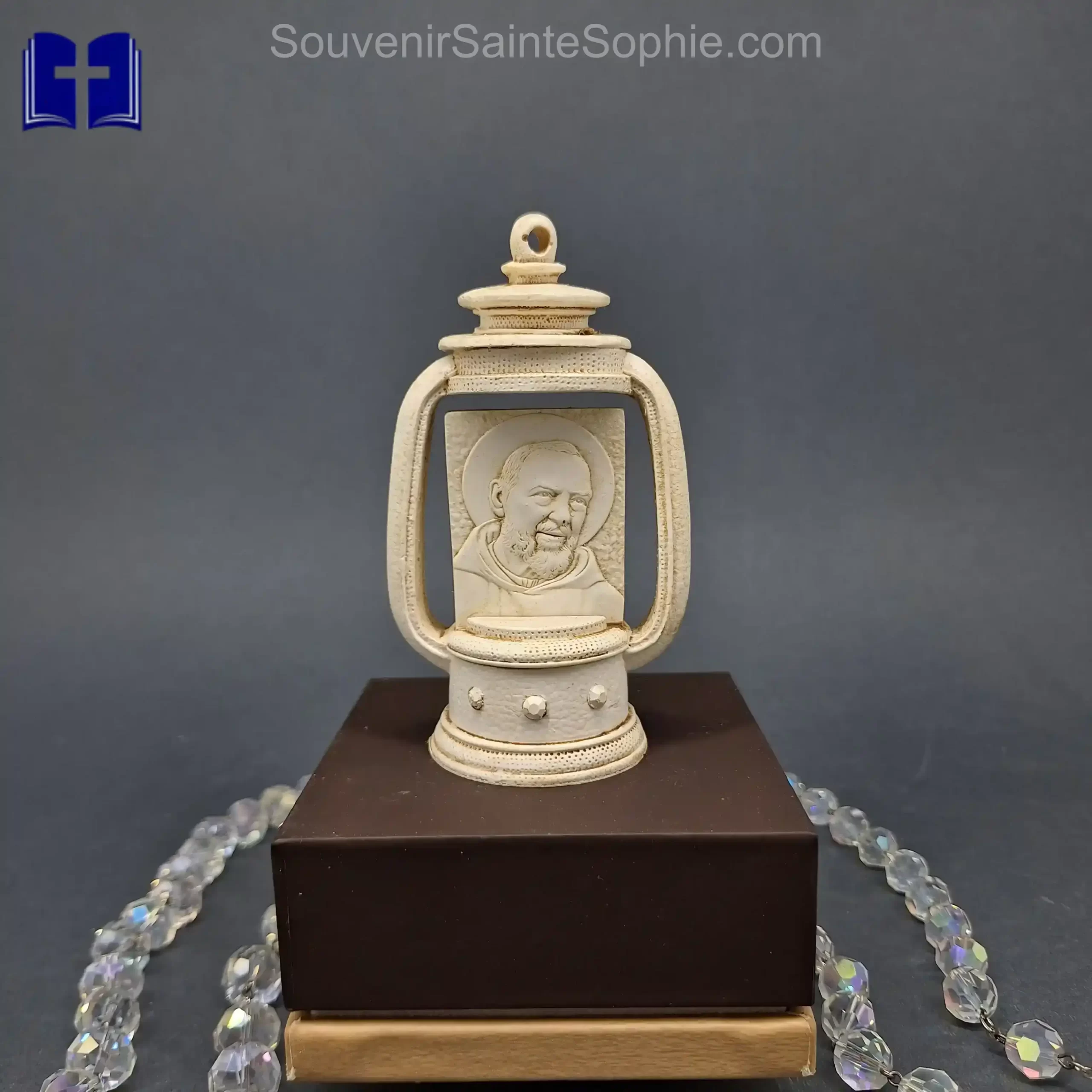 Andil - Saint pio - with wood engraved label in the back