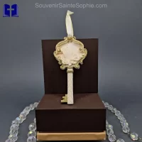 Beautiful key in resin with hands